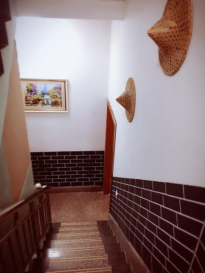 Yellow Mountain Bridge Over River Inn Montes Huang Exterior foto